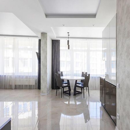 Direct Sea View Apartment Odesa Exterior photo