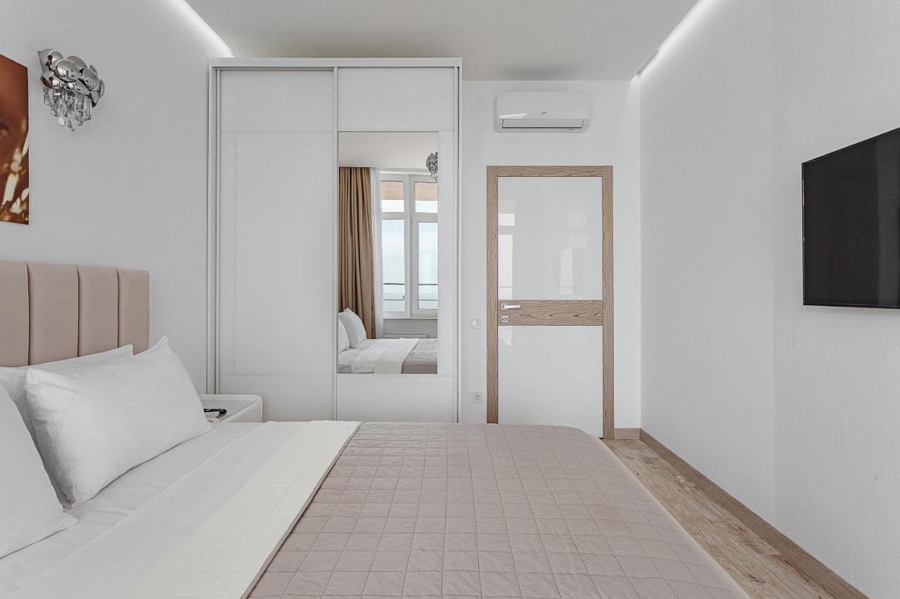 Direct Sea View Apartment Odesa Exterior photo